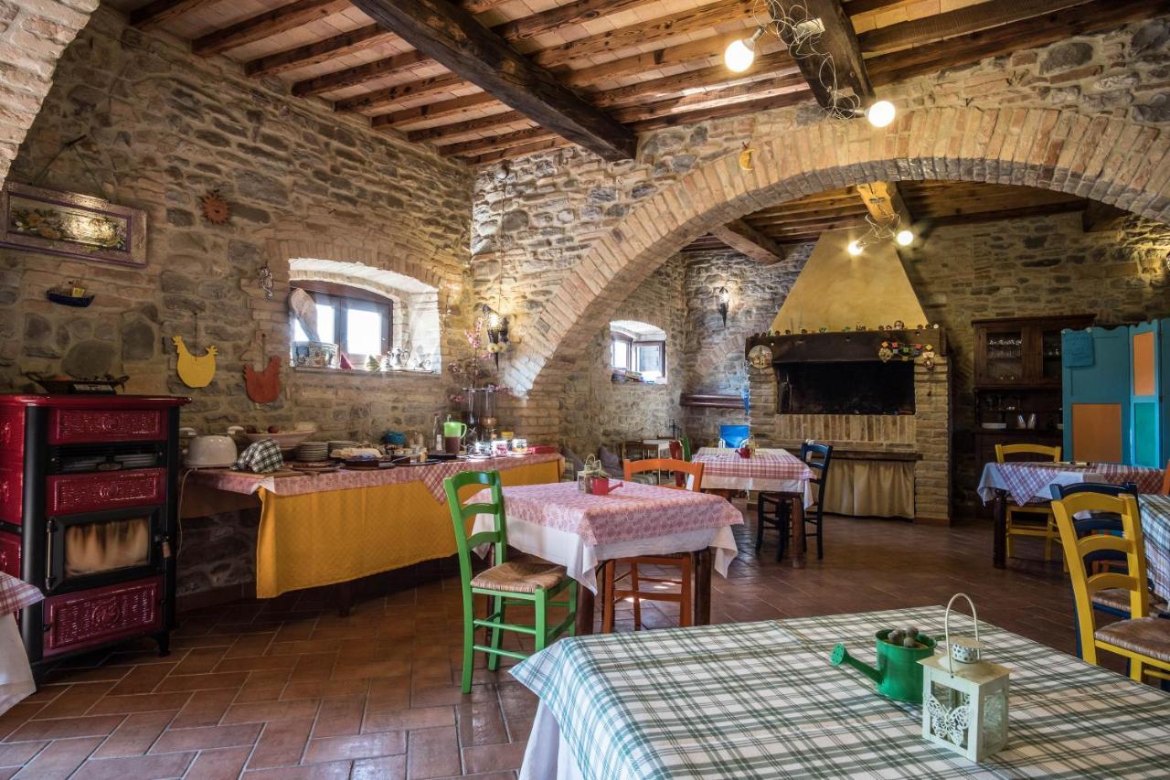 Agriturismo Goccia Di Luna Umbertide Ngoại thất bức ảnh